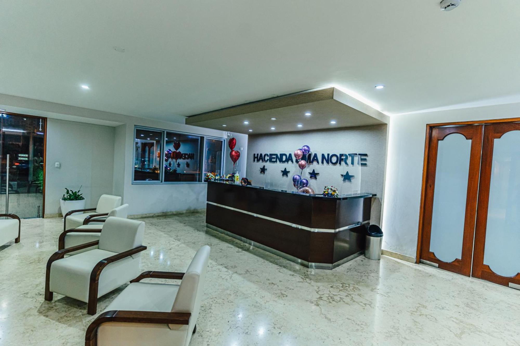 Hotel Hacienda Lima Norte Esterno foto